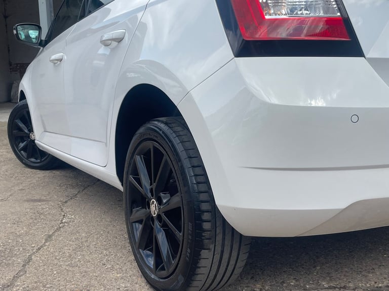 2016 Skoda Fabia 1.2 TSI Colour Edition Hatchback 5dr Petrol Manual Euro 6 (s/s) (90 ps) Hatchbac...