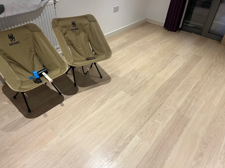 Light Oak Laminate Flooring - Your Offer!
