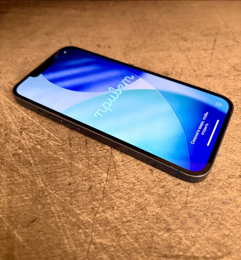 iPhone 13 128GB Blue UNLOCKED