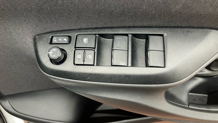 2025 Toyota Yaris Cross 1.5 Hybrid 130 Excel 5dr CVT Hybrid Estate Estate Hybrid Automatic