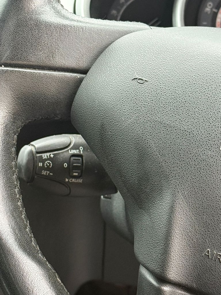 Citroen, C3, Hatchback, 2012, Manual, 1360 (cc), 5 doors