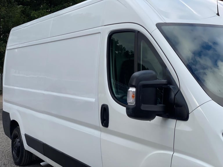 2017 Peugeot Boxer 2.0 BlueHDi 335 Professional L3 H2 Euro 6 5dr PANEL VAN Diesel Manual