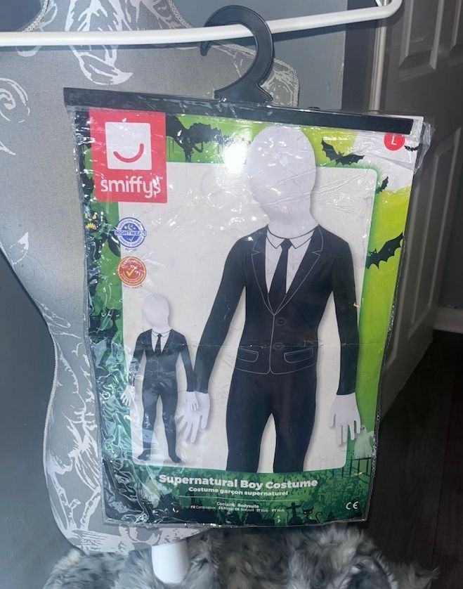 image for Halloween/Fancy Dress Smiffys Supernatural Boy Costume, Morph Slenderman. Size L / Age 10-12