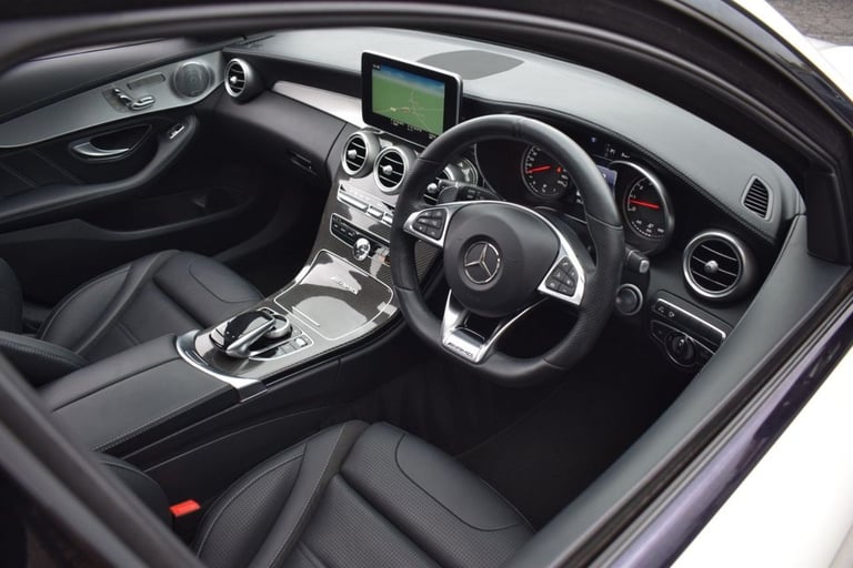 2017 66 MERCEDES-BENZ C-CLASS 4.0 C63 V8 BITURBO AMG (PREMIUM) ESTATE 5DR PETROL