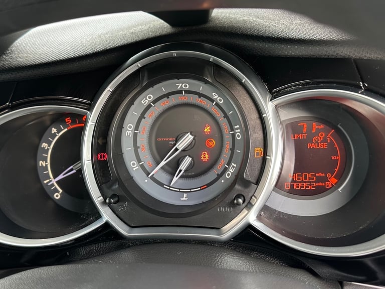 2012 Citroen DS3 1.6 e-HDi Airdream DStyle 3dr - just 78k - see video HATCHBACK Diesel Manual