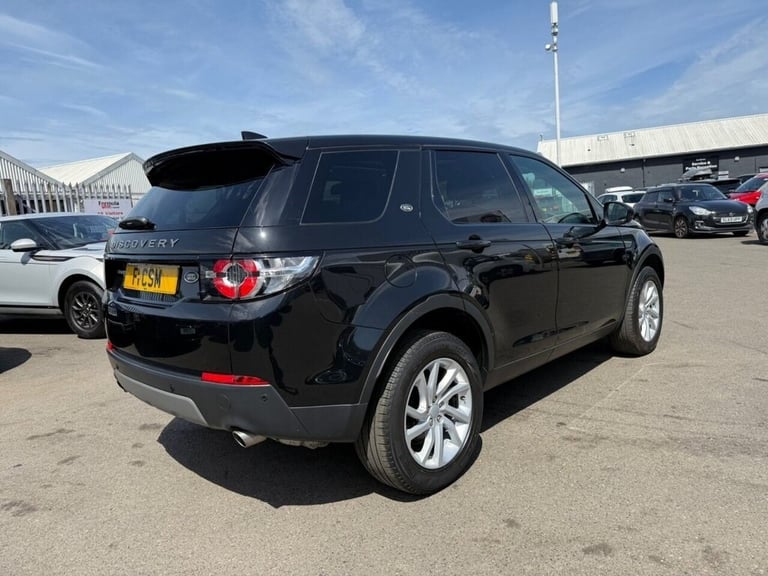 2018 Land Rover Discovery Sport 2.0 TD4 SE Tech SUV 5dr Diesel Auto 4WD Euro 6 (s/s) (180 ps) EST...