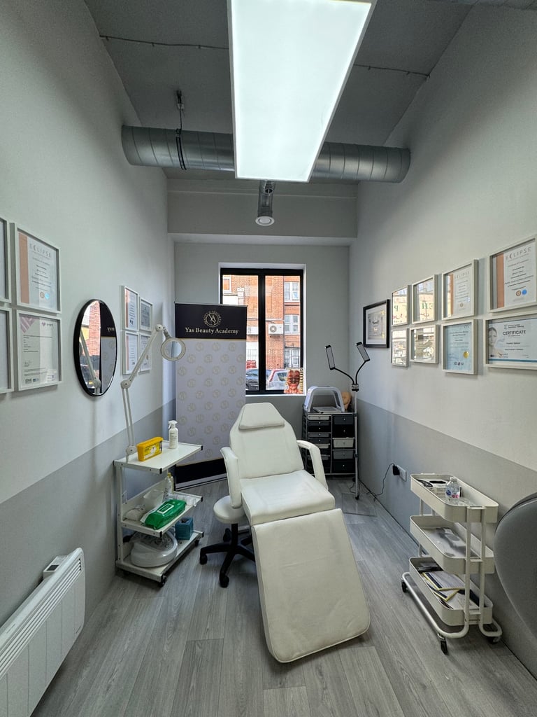 🌿 PRIVATE BEAUTY & THERAPY ROOMS TO RENT – ALL INCLUSIVE