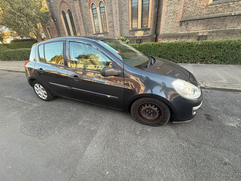 *RENAULT*CLIO, (06), ULEZ FREE, PETROL***