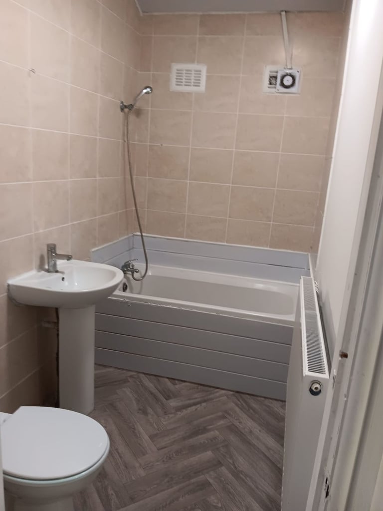 2 bed apartment in popular Levenshulme