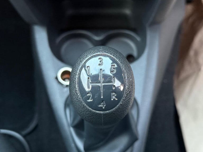 2014 Dacia Sandero 1.2 Ambiance Euro 5 5dr HATCHBACK Petrol Manual