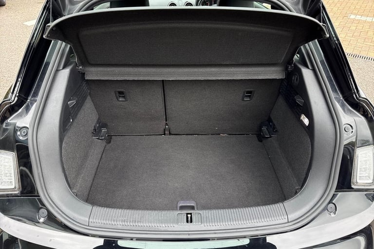  Audi A1 1.0 TFSI S line Hatchback 3dr Petrol Manual Euro 6 (s/s) (Nav) (95 ps) Petrol Manual