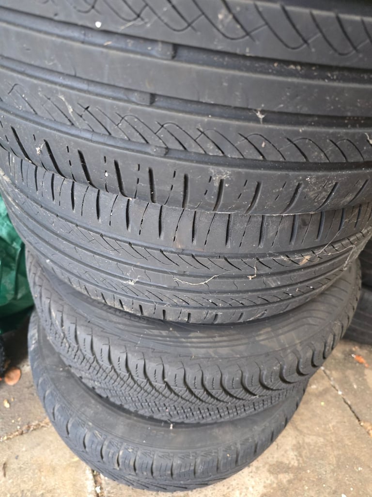 2010 ford focus alloys wheels