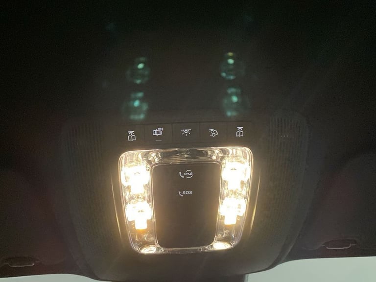 2022 22 MERCEDES-BENZ GLA 1.3 GLA180 AMG LINE (PREMIUM) SUV 5DR PETROL 7G-DCT EU