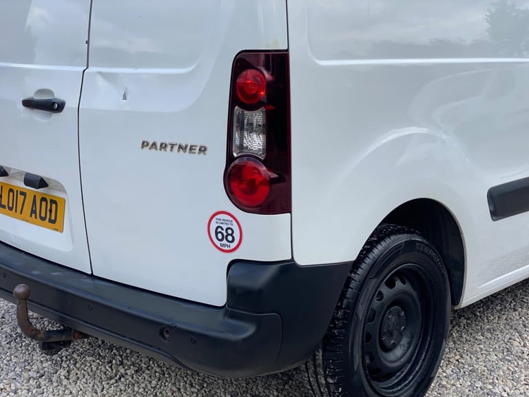 2017 Peugeot Partner 1.6 BlueHDi 651 SE L1 5dr PANEL VAN Diesel Manual