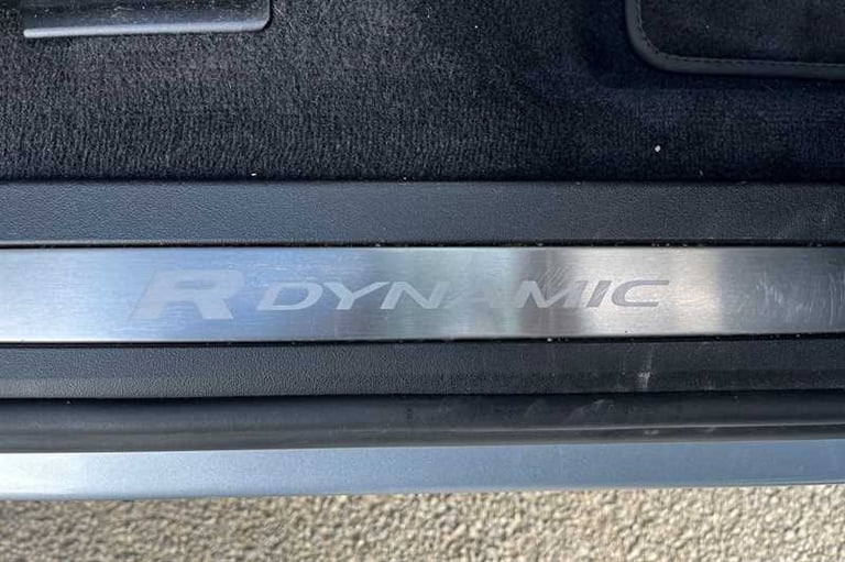 2020 Land Rover Range Rover Evoque 2.0 D180 MHEV R-Dynamic SE SUV 5dr Diesel Auto 4WD Euro 6 (s/s...