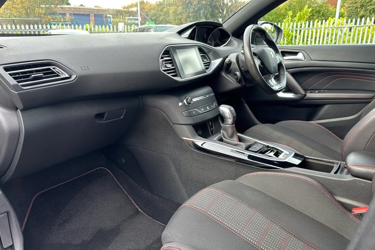  Peugeot 308 2.0 Bluehdi Gt Line Hatchback 5dr Diesel Eat Euro 6 s/s 150 Ps