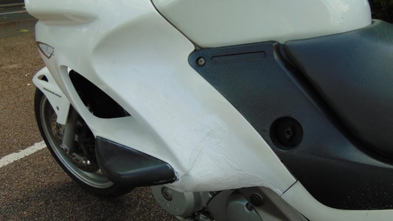 Honda NT650V Deauville 2005 low miles shaft drive Budget Tourer new MOT p/ex ok 