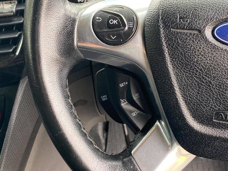 2019 Ford Transit Connect 1.5 200 EcoBlue Limited Panel Van 5dr Diesel Manual L1 Euro 6 (s/s) (12...