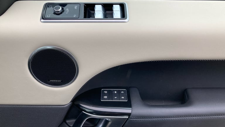 2022 Land Rover Range Rover Sport 3.0 D300 Autobiography Dynamic 5dr Auto Diesel Estate Estate Di...