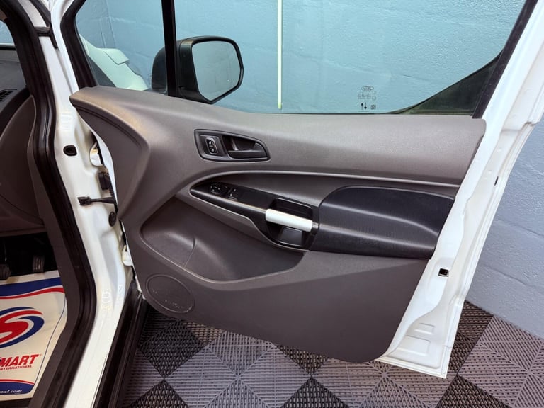 2021 Ford Transit Connect 1.5 230 EcoBlue Trend Crew Van L2 Euro 6 (s/s) 6dr PANEL VAN Diesel Manual
