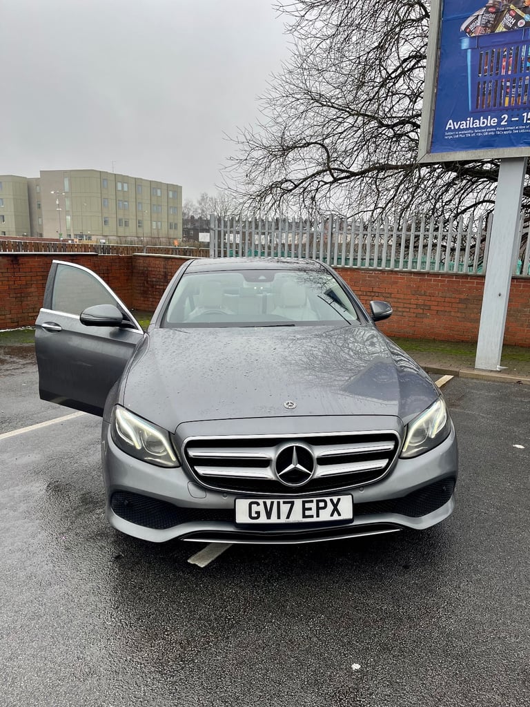 MERCEDES-BENZ E-CLASS 2.0 E220d SE PREMIUM PLUS