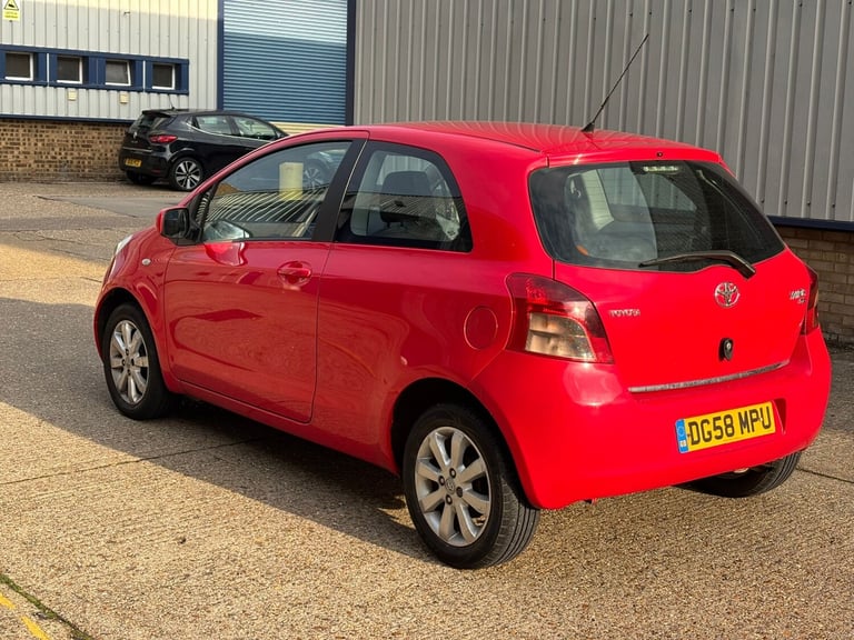 2008 Toyota Yaris 1.0 VVT-i TR 3dr HATCHBACK Petrol Manual