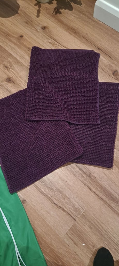 Fleece liners for guinea run and washing machine bag