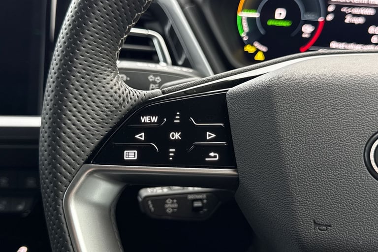 2024 Audi Q4 e-tron Q4 Sportback Black Edition 45 e-tron  210,00 kW SUV Automatic