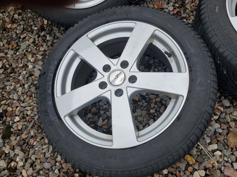 Yeti winter wheels