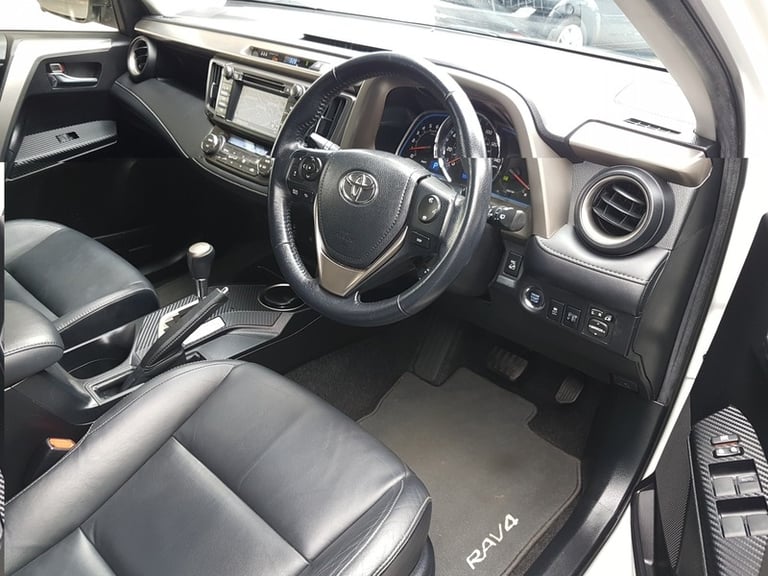 Toyota RAV4 D-4D INVINCIBLE AWD