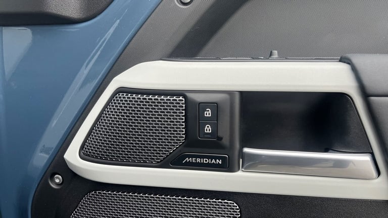 2023 Land Rover Defender Diesel Estate 3.0 D250 X-Dynamic HSE 90 3dr Auto SUV Diesel Automatic