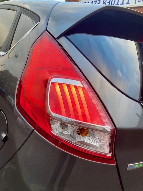 2017 Ford Fiesta 1.0T ECOBOOST TITANIUM 5dr POWERSHIFT AUTOMATIC EURO 6  NEW WET BELT  MOT A Hatc...