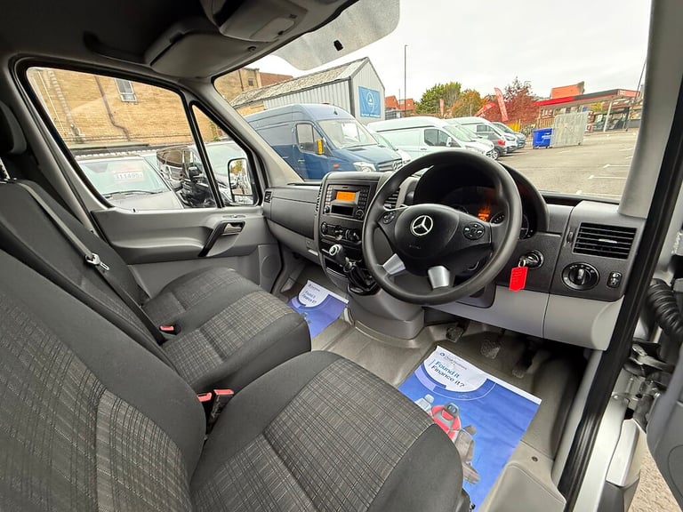 2017 Mercedes-Benz Sprinter 3.5t Van PANEL VAN DIESEL Manual