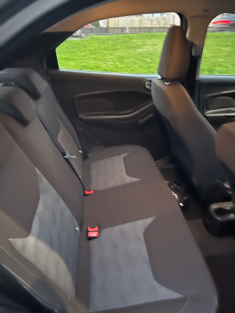 Ford, KA+, Hatchback, 2017, Manual, 1198 (cc), 5 doors