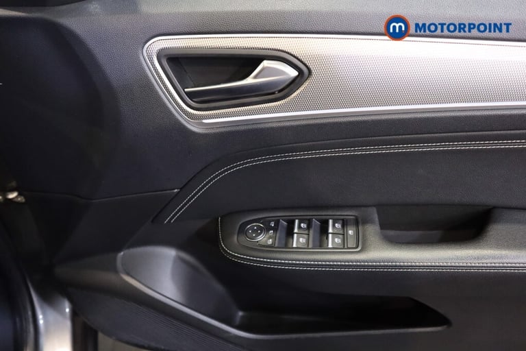 2023 Renault Arkana 1.6 E-Tech full hybrid 145 Techno 5dr Auto SUV Hybrid Automatic