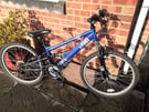 Kids Bike Great Condition Very Smart 26&quot; to 31&quot; saddle height. 