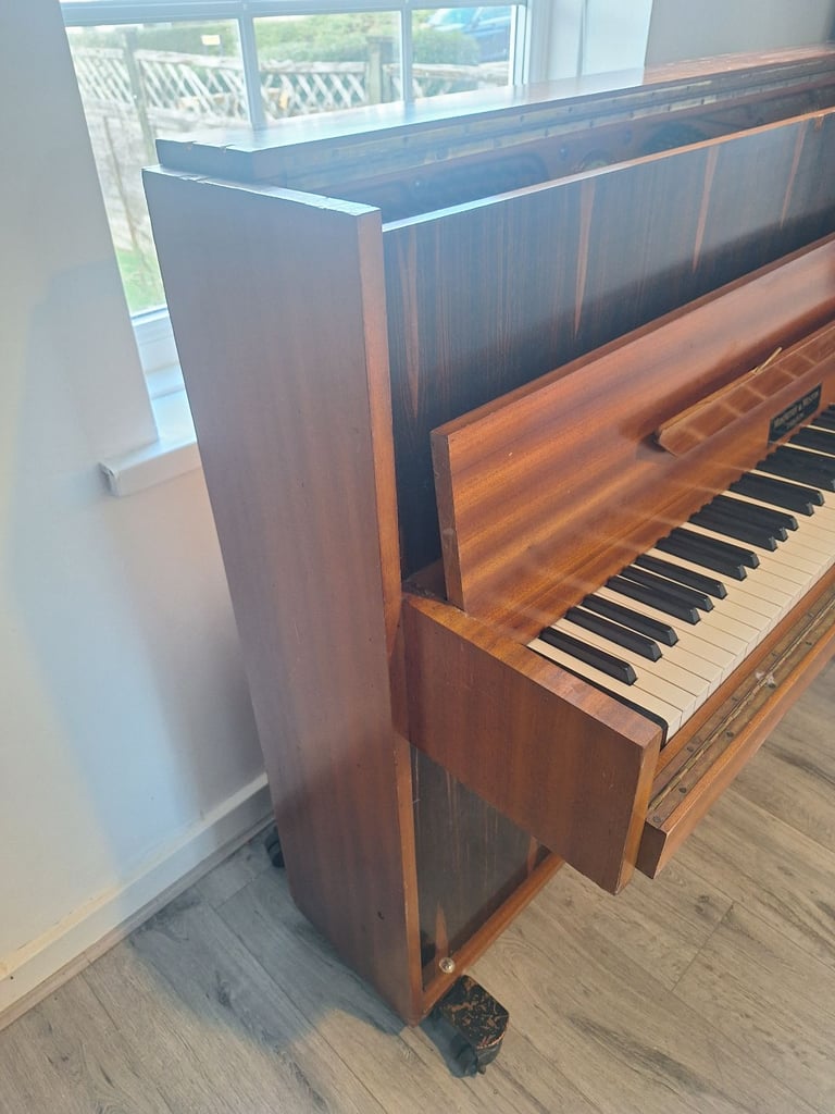 Upright Piano – Monington & Weston (Tuned, Ready to Play)