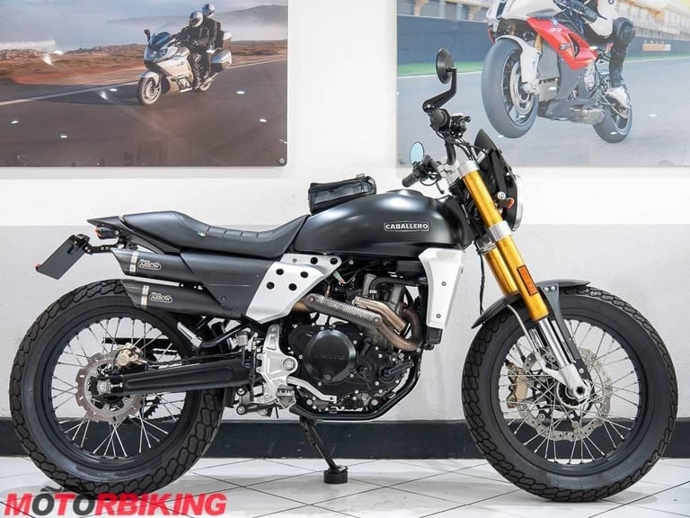 image for 2021 (21) Fantic Caballero 500 Flat Tracker  - Lovely bike & neat extras!!