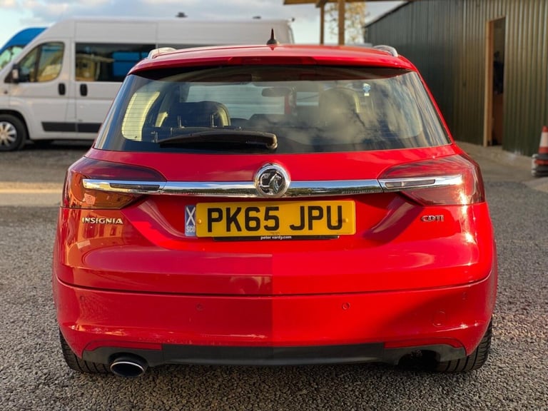 2015 Vauxhall Insignia 2.0 CDTi Design Nav Sports Tourer Auto Euro 6 5dr Estate Diesel Automatic