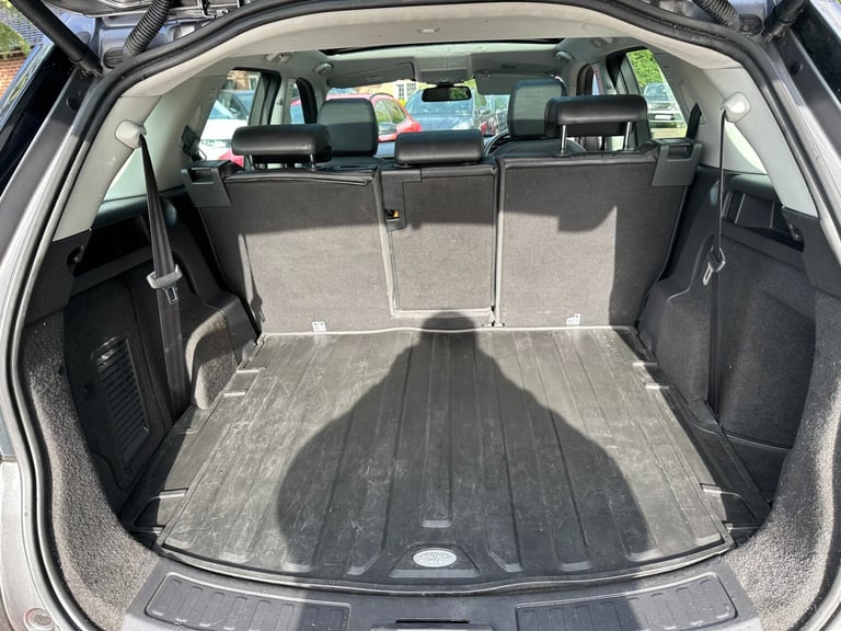 2015 Land Rover Discovery Sport 2.0 TD4 180 HSE 5dr Auto ESTATE Diesel Automatic