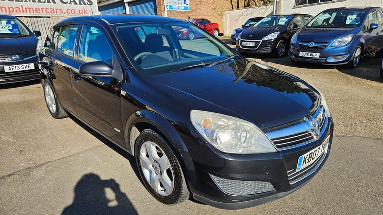 2007 Vauxhall Astra CLUB 5-Door Petrol