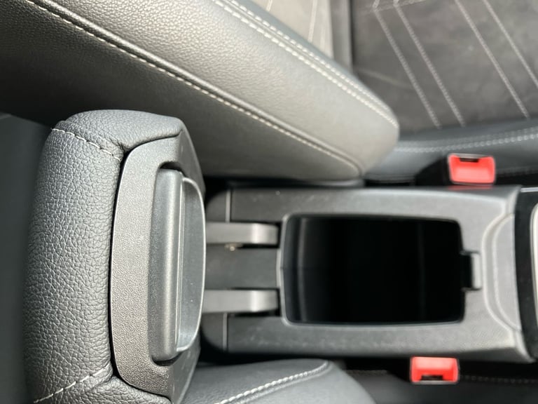 2023 Vauxhall Mokka 100kW Ultimate 50kWh 5dr Auto SUV ELECTRIC Automatic