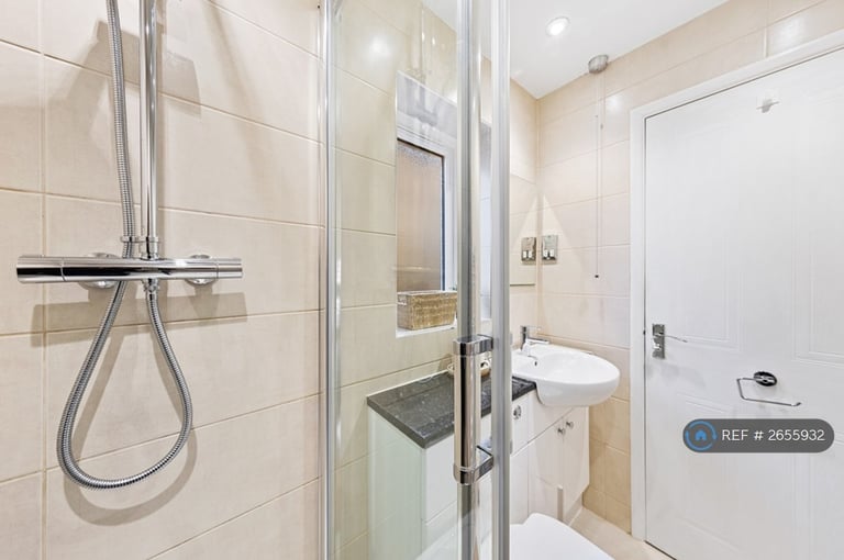 4 bedroom house in Haskell Close, Braunstone, Leicester, LE3 (4 bed) (#2655932)