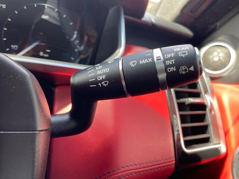 2017 Land Rover Range Rover Sport 3.0 SD V6 Autobiography Dynamic Auto 4WD Euro