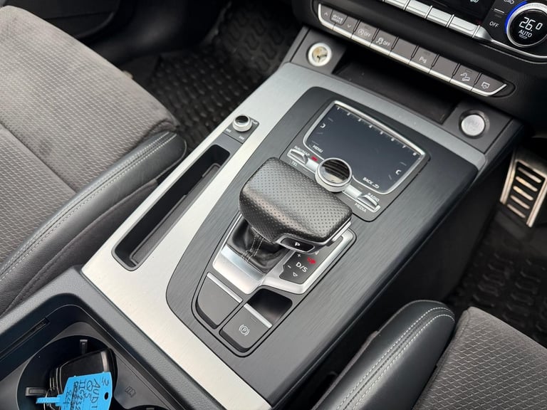 2017 Audi Q5 2.0 TDI S line SUV 5dr quattro *Pan Roof* Euro 6 190BHP