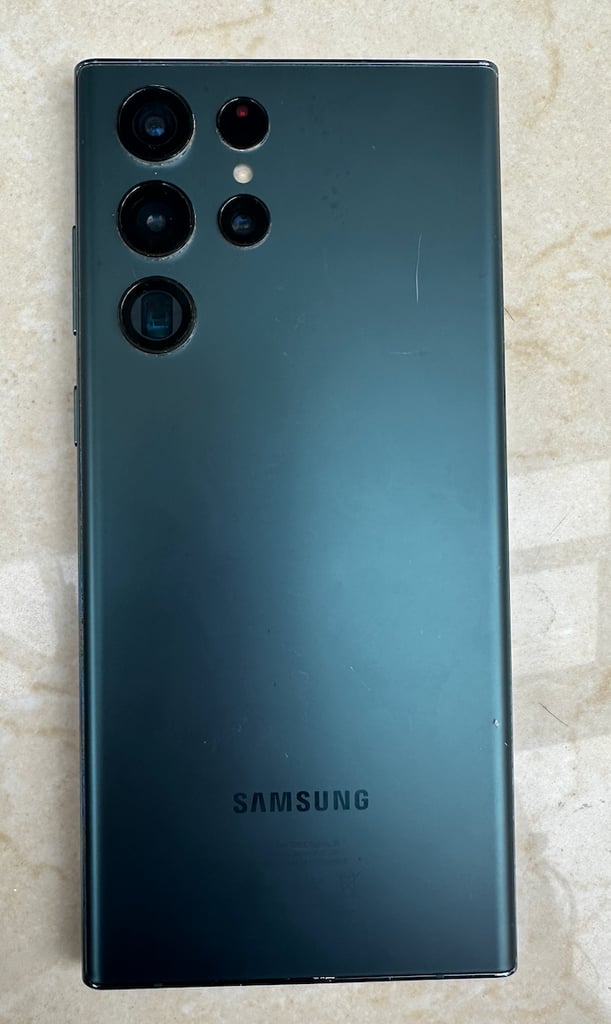 image for Brand New in Box Unused Green Samsung S22 Ultra 5G 512GB Phone 