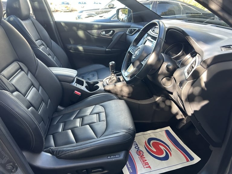 2019 Nissan Qashqai 1.3 DiG-T Tekna+ 5dr HATCHBACK PETROL Manual