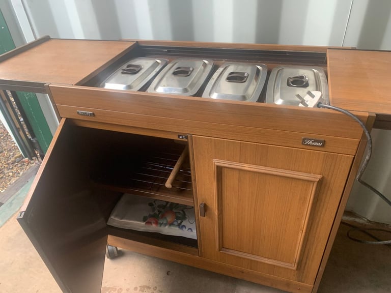 Hostess Philips hot food trolley