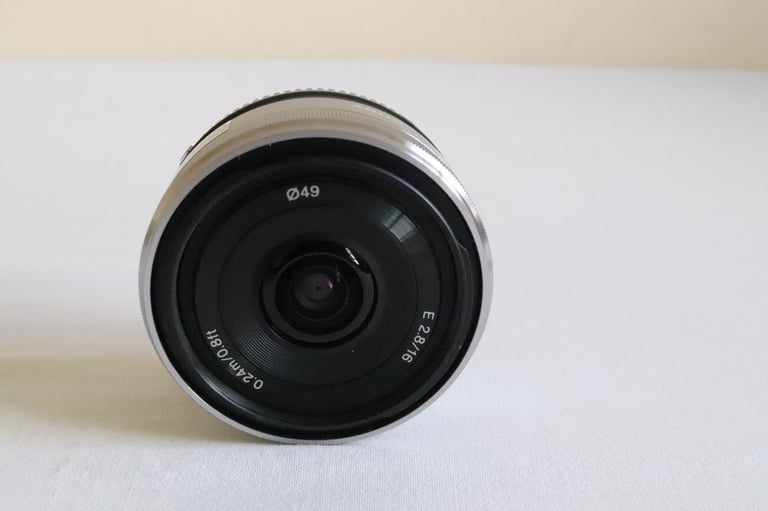 SONY E 16mm F/2.8 SEL16F28 E-Mount Wide Angle