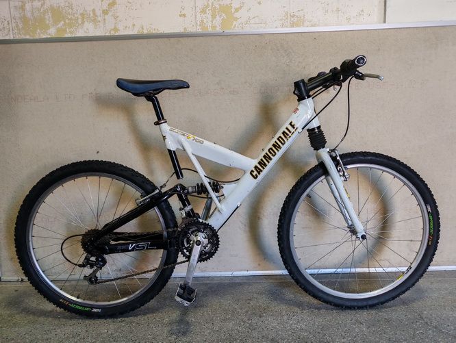 image for Cannondale Super 700 MTB 1